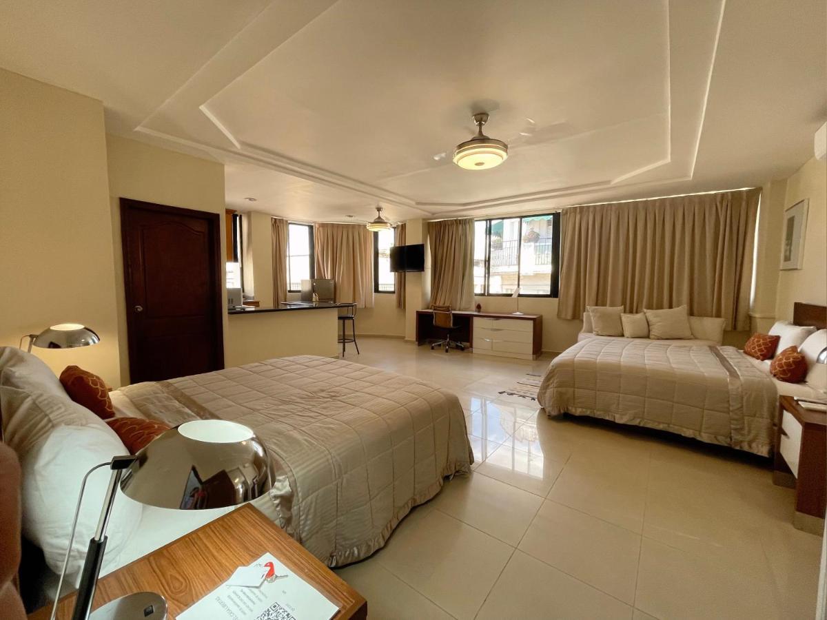 Hotel Libertad At Historic Main Street Santo Domingo Exteriör bild