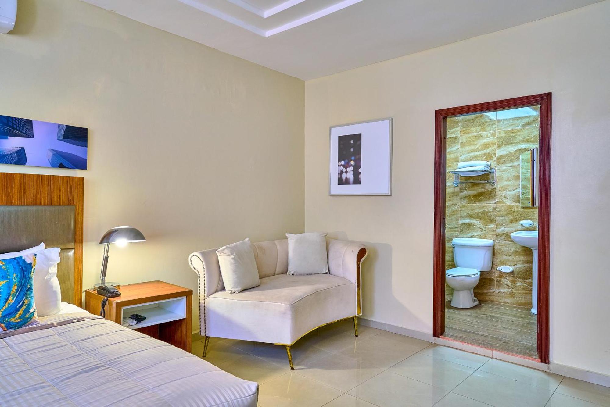 Hotel Libertad At Historic Main Street Santo Domingo Exteriör bild