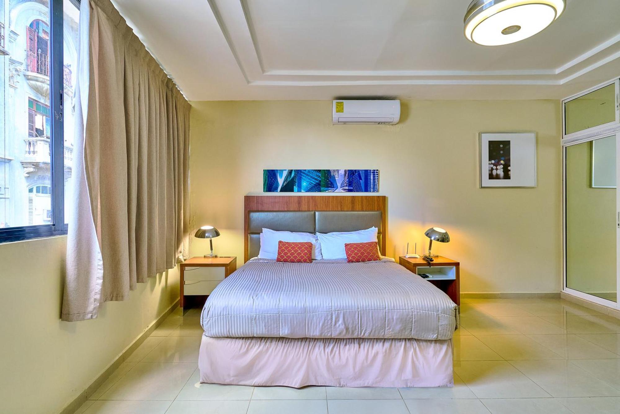 Hotel Libertad At Historic Main Street Santo Domingo Exteriör bild